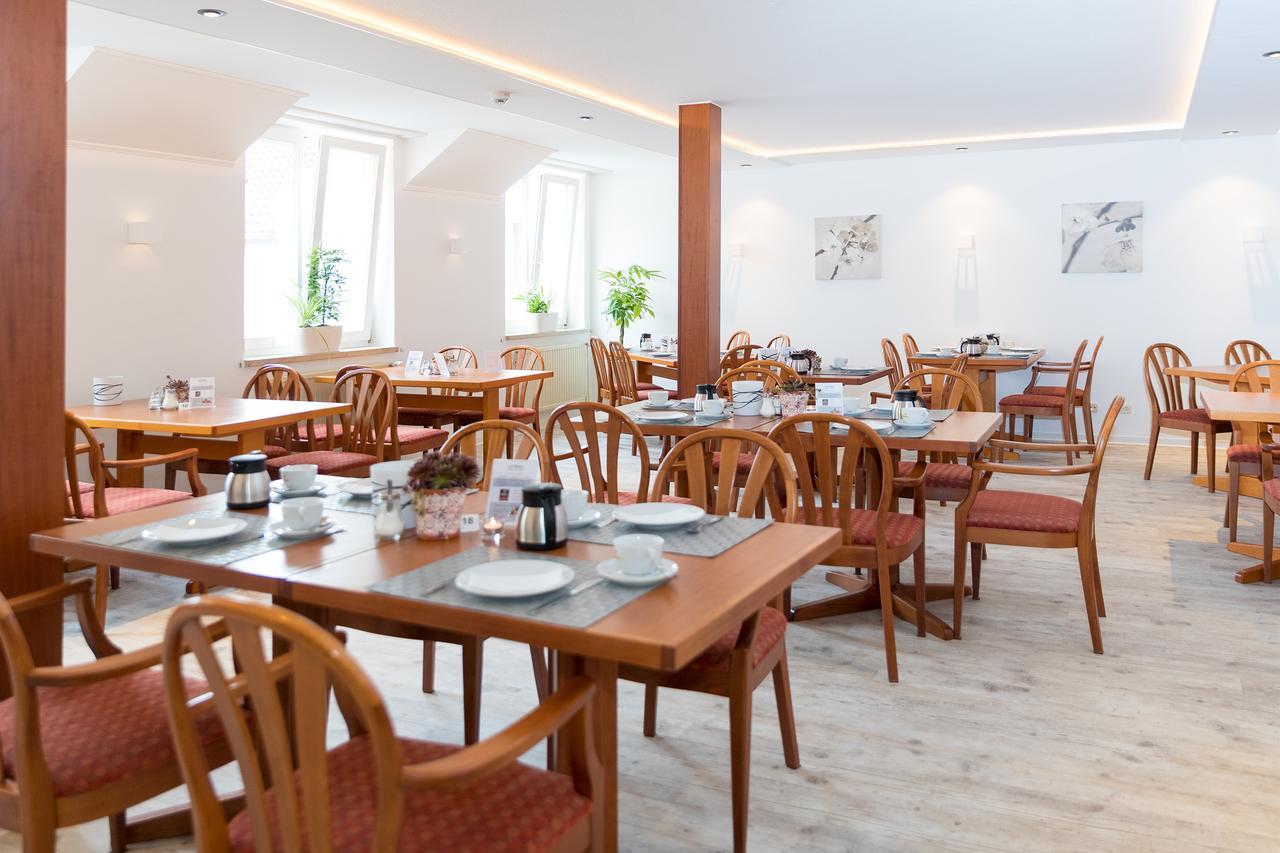 Cityhotel 울첸 외부 사진